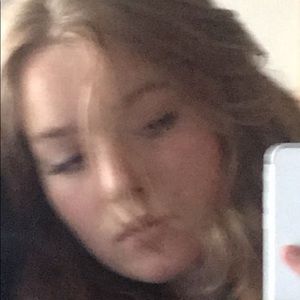 Meet your Posher, Rose